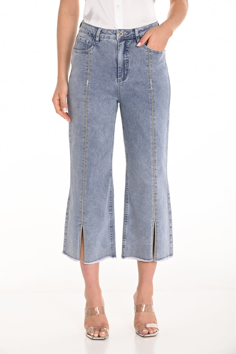 Frank Lyman #251500  jeans