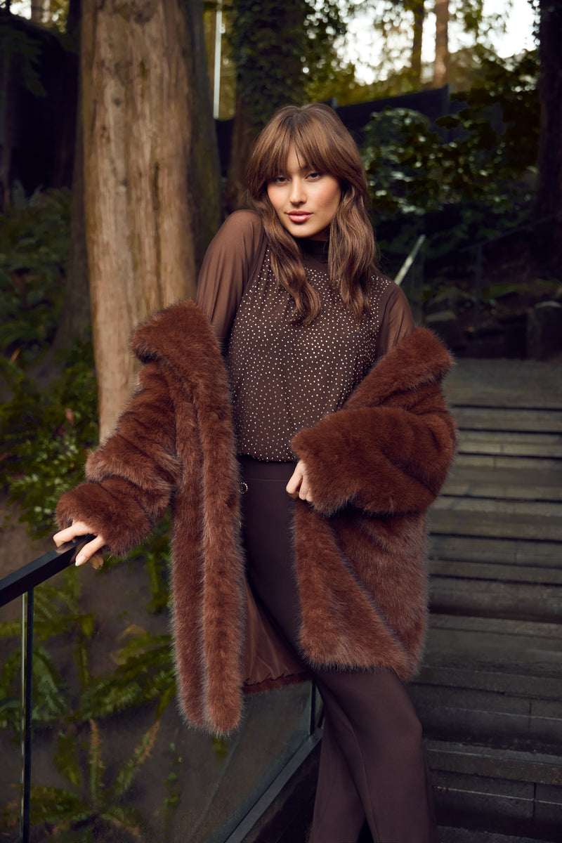 Frank Lyman #253836 coat