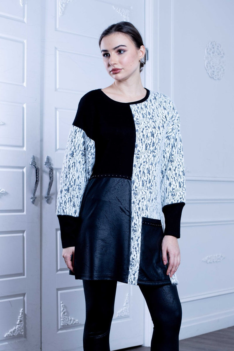 Black & White sweater 3-71103