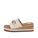 Adelfia sandal