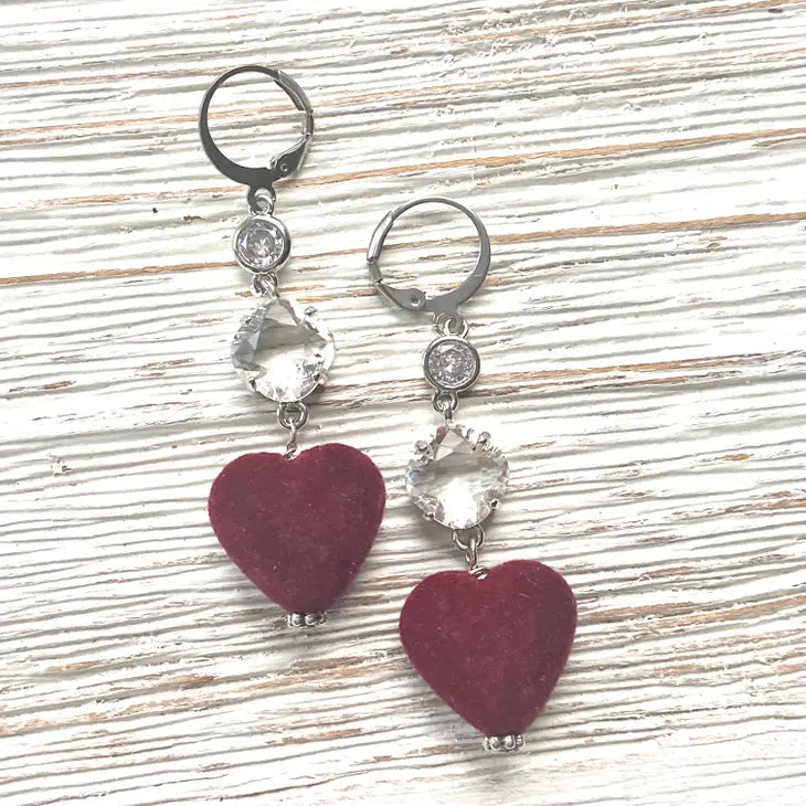 Red heart earrings - E24083