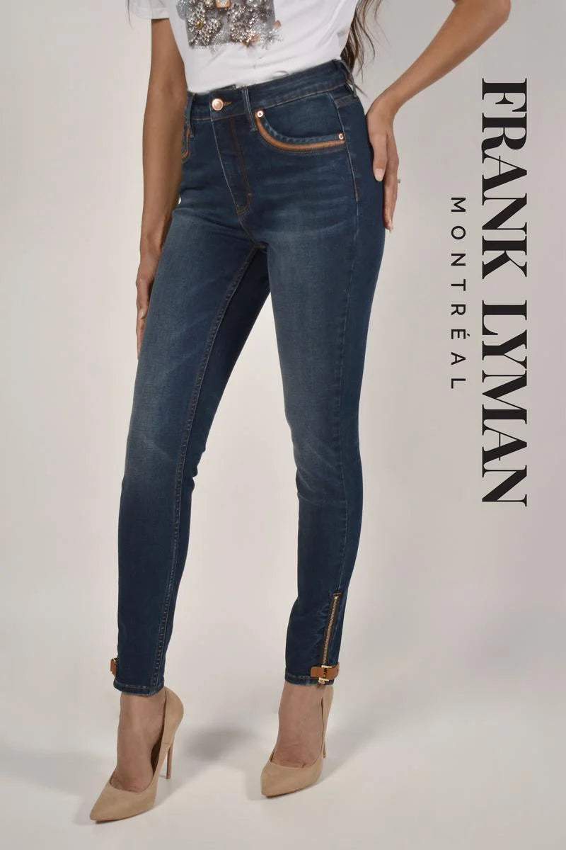 Frank Lyman #226182U jeans
